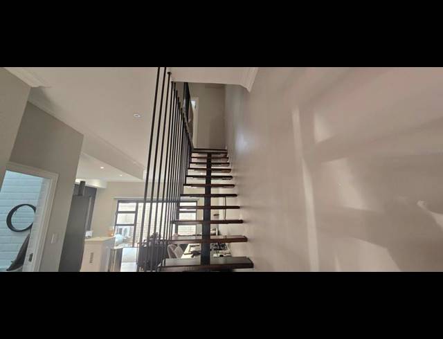 4 BEDROOM APARTMENT FOR SALE IN WINDERMERE